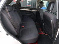 Kia Sorento  2.2 CRDi 