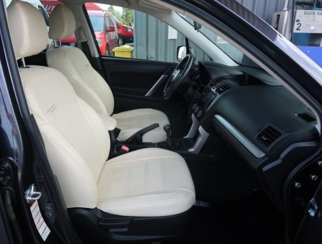 Subaru Forester  2.0 d Classa