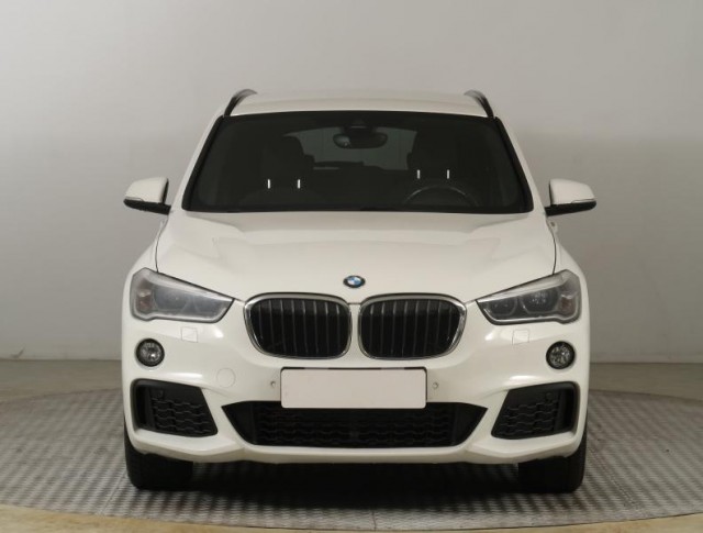 BMW X1  xDrive20i 