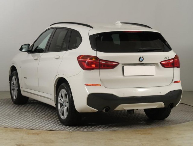 BMW X1  xDrive20i 