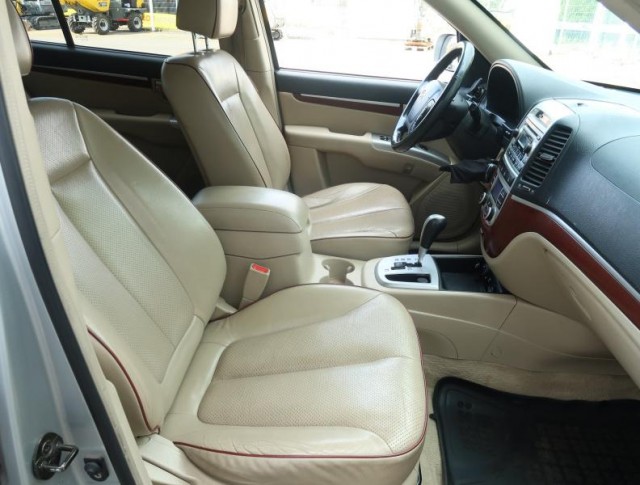 Hyundai Santa Fe  2.2 CRDi 