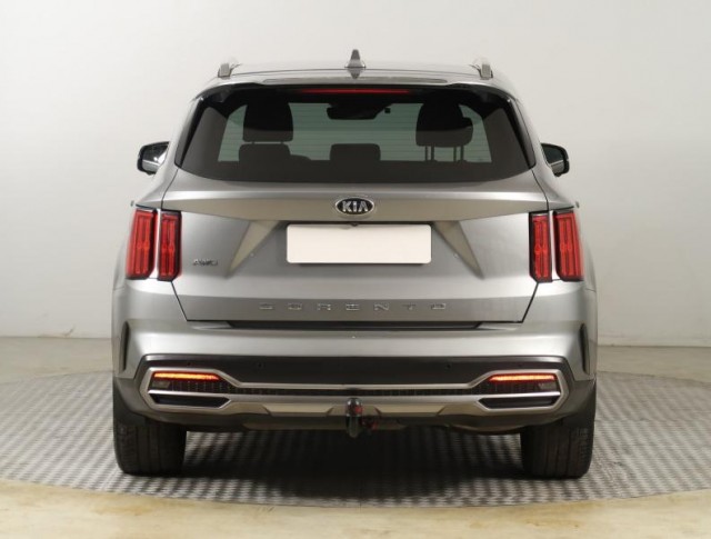 Kia Sorento  2.2 CRDi 