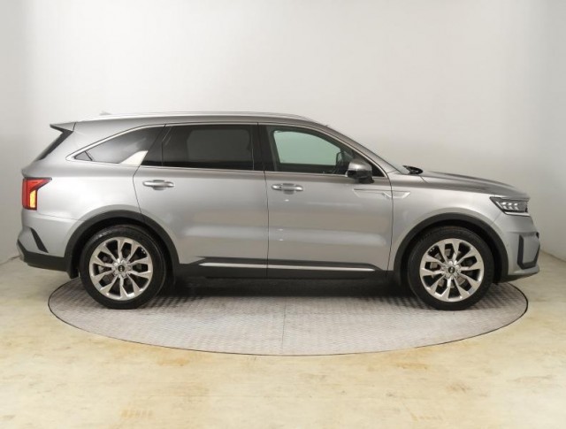 Kia Sorento  2.2 CRDi 