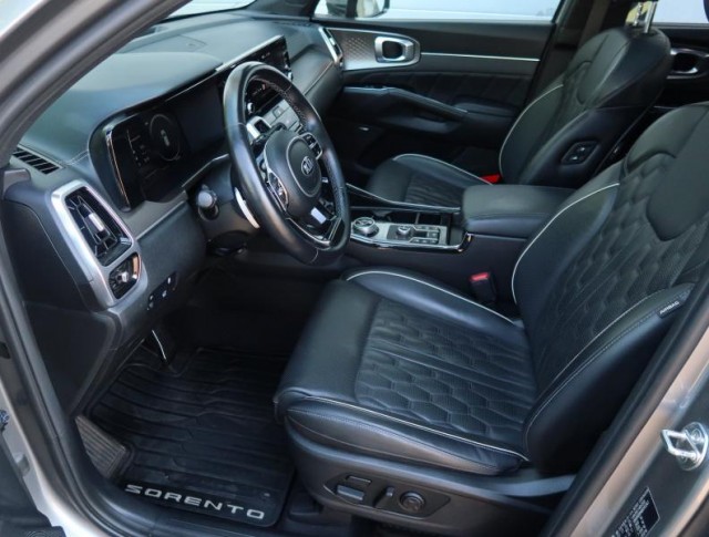 Kia Sorento  2.2 CRDi 