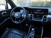 Kia Sorento  2.2 CRDi 