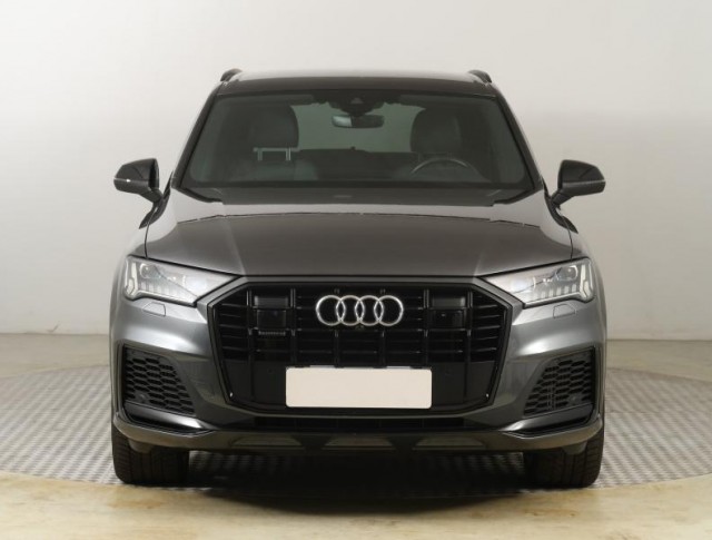 Audi Q7  55 TFSI S-Line