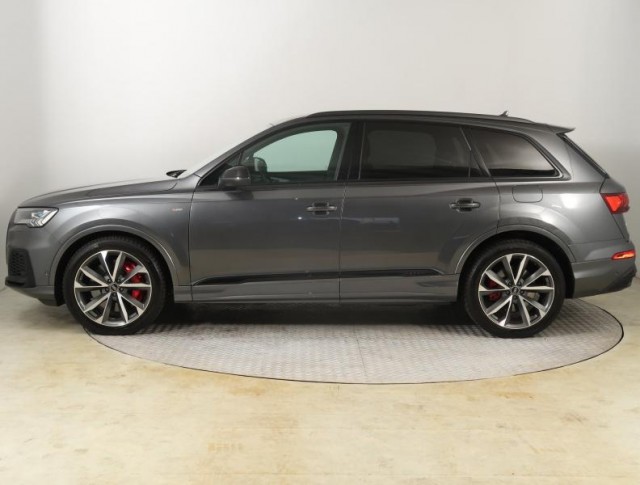 Audi Q7  55 TFSI S-Line