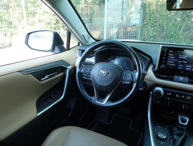 Toyota RAV 4  2.5 Hybrid 