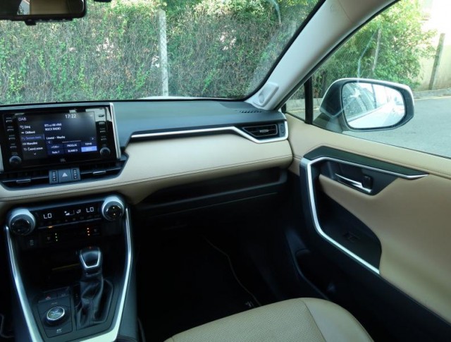 Toyota RAV 4  2.5 Hybrid 