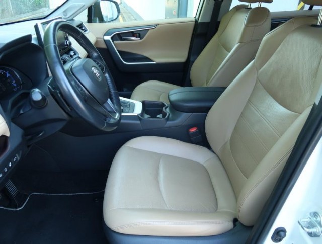 Toyota RAV 4  2.5 Hybrid 