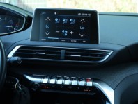 Peugeot 3008  1.6 BlueHDi Allure