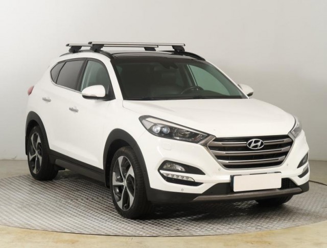 Hyundai Tucson  2.0 CRDi 
