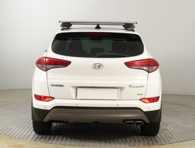 Hyundai Tucson  2.0 CRDi 