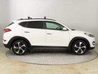 Hyundai Tucson  2.0 CRDi 
