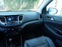 Hyundai Tucson  2.0 CRDi 