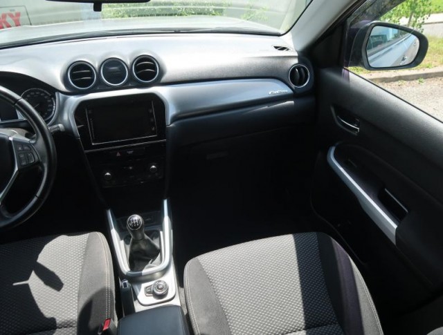 Suzuki Vitara  1.6 VVT 