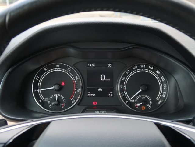 Škoda Kamiq  1.0 TSI Style Plus