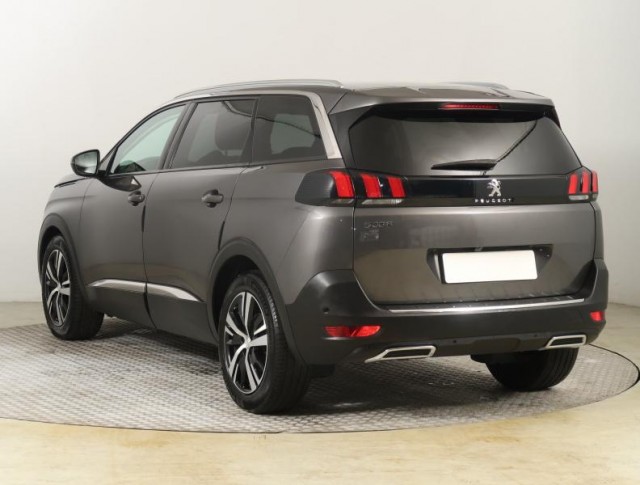 Peugeot 5008  1.5 BlueHDi 