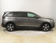Peugeot 5008  1.5 BlueHDi 