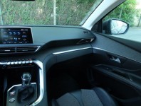 Peugeot 5008  1.5 BlueHDi 