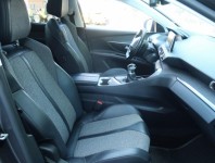 Peugeot 5008  1.5 BlueHDi 