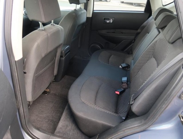 Nissan Qashqai  1.6 