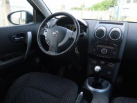 Nissan Qashqai  1.6 