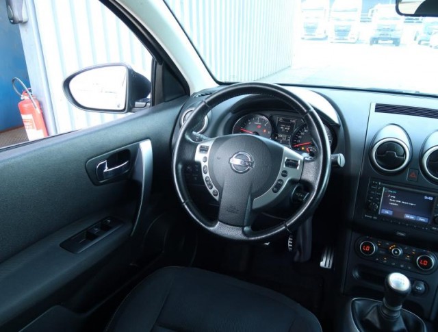Nissan Qashqai  1.5 dCi 