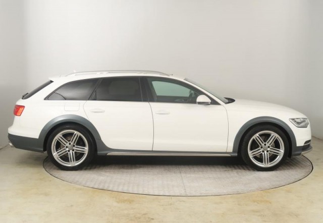 Audi A6 Allroad  3.0 TDI 