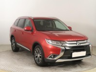 Mitsubishi Outlander  2.0 Intense