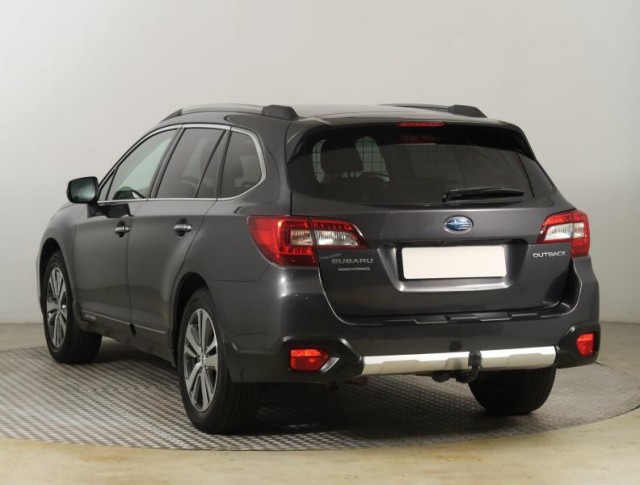 Subaru Outback  2.5 i 