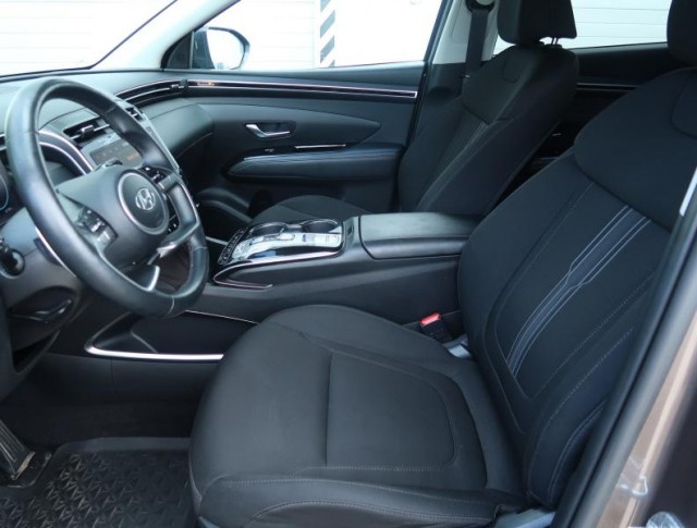 Hyundai Tucson  1.6 T-GDI HEV 
