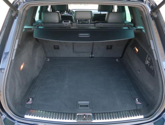 Volkswagen Touareg  3.0 TDI R-Line