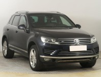 Volkswagen Touareg  3.0 TDI R-Line