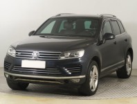 Volkswagen Touareg  3.0 TDI R-Line