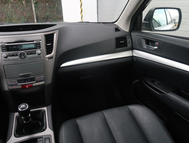 Subaru Outback  2.0 D 