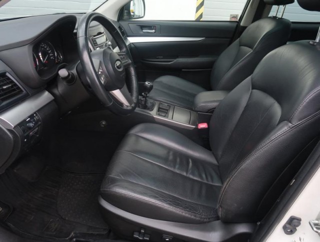 Subaru Outback  2.0 D 