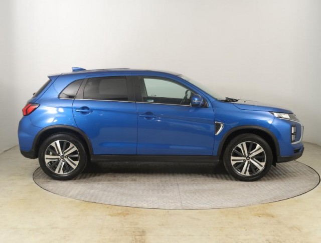 Mitsubishi ASX  2.0 MIVEC 