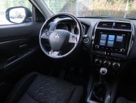 Mitsubishi ASX  2.0 MIVEC 