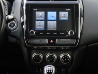 Mitsubishi ASX  2.0 MIVEC 