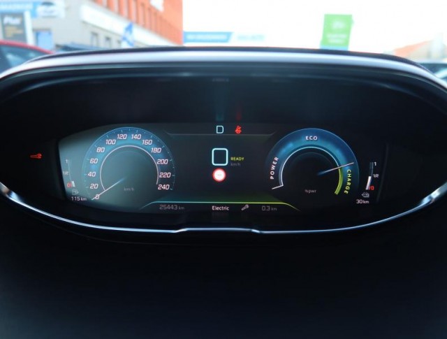 Peugeot 3008  e-Hybrid 300 GT Pack