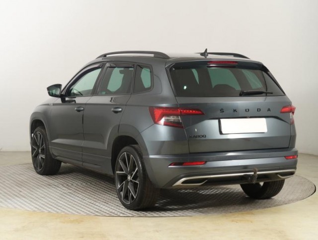 Škoda Karoq  1.5 TSI Sportline