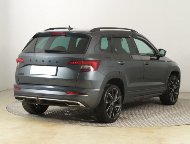 Škoda Karoq  1.5 TSI Sportline