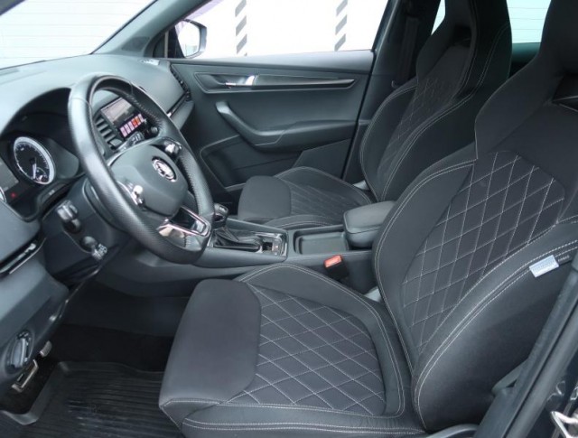 Škoda Karoq  1.5 TSI Sportline