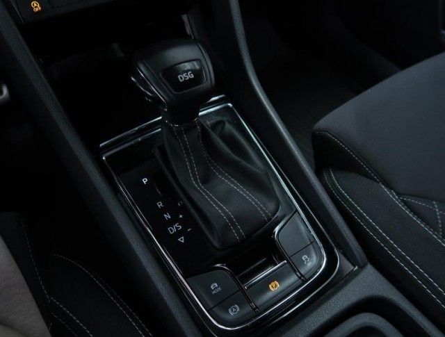 Škoda Karoq  1.5 TSI Sportline