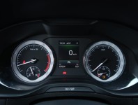 Škoda Karoq  1.5 TSI Sportline