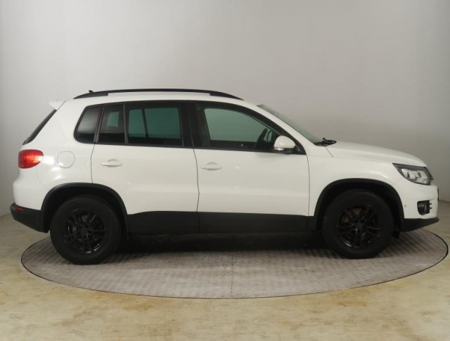 Volkswagen Tiguan  2.0 TDI 