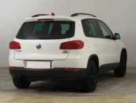 Volkswagen Tiguan  2.0 TDI 