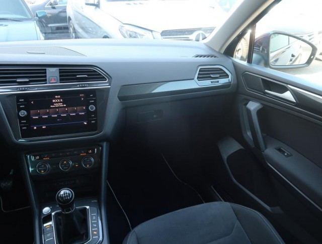 Volkswagen Tiguan  1.5 TSI 