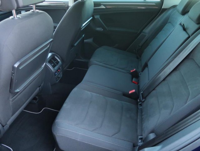 Volkswagen Tiguan  1.5 TSI 
